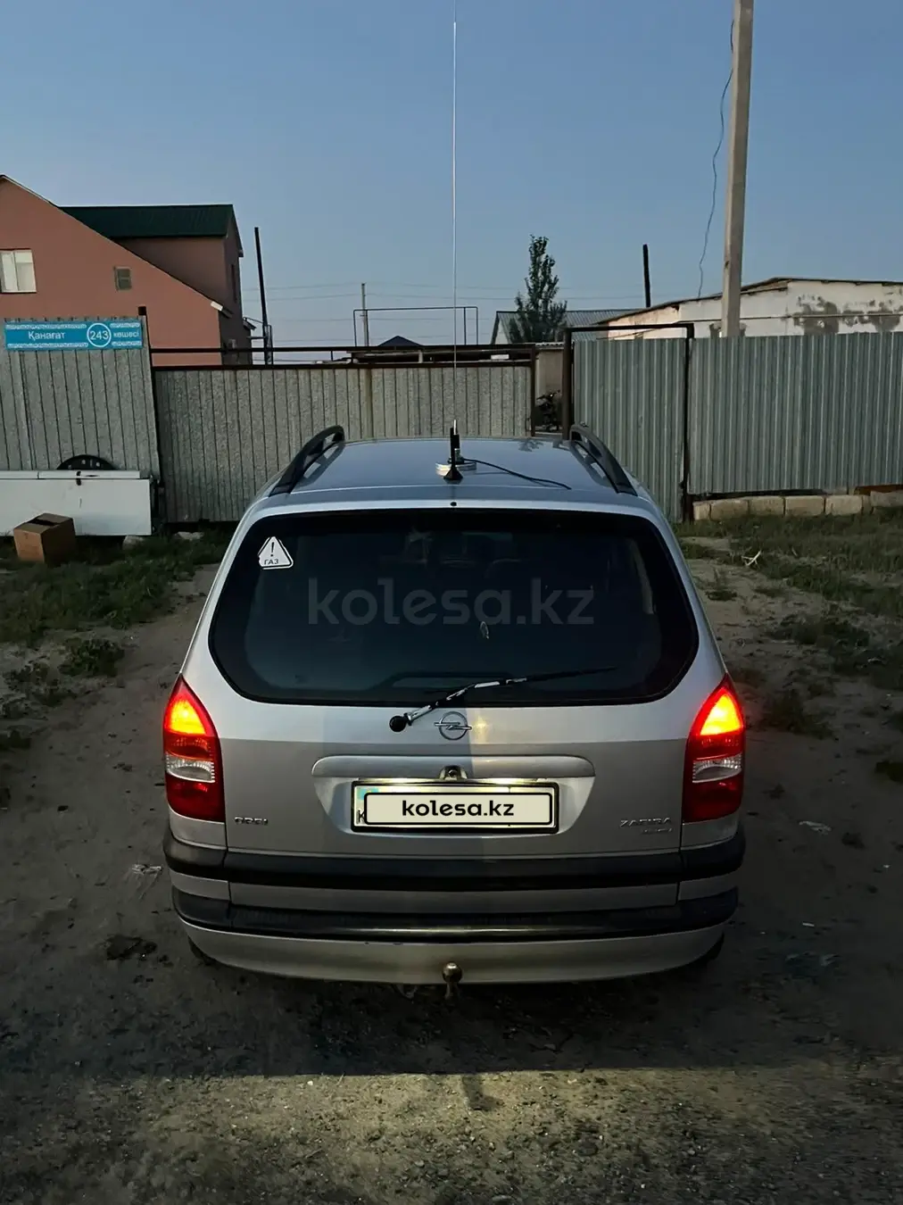 Opel Zafira, 1999