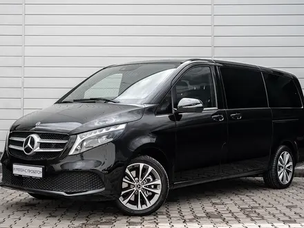 Mercedes-Benz V 250 2023 года за 37 500 000 тг. в Астана – фото 2