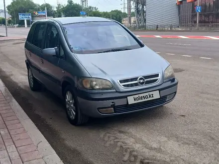 Opel Zafira 2003 года за 2 600 000 тг. в Караганда