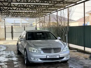 Mercedes-Benz S-Class, 2006