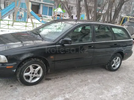 Volvo V40 1997 года за 1 300 000 тг. в Астана – фото 3