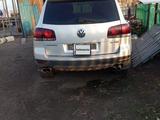 Volkswagen Touareg 2007 годаfor3 000 000 тг. в Алматы – фото 4