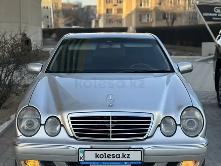 Mercedes-Benz E 320 2001 года за 5 000 000 тг. в Жанаозен – фото 2