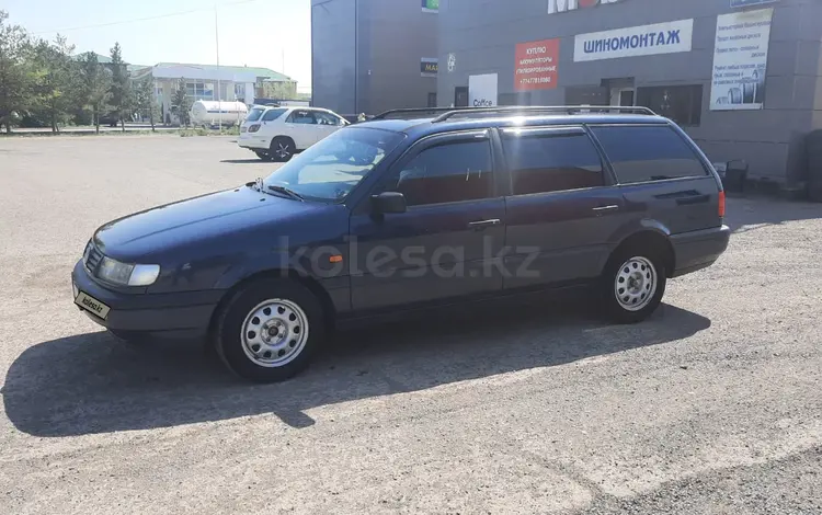 Volkswagen Passat 1994 годаfor2 500 000 тг. в Экибастуз