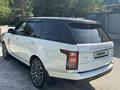 Land Rover Range Rover 2015 годаүшін33 000 000 тг. в Алматы – фото 3