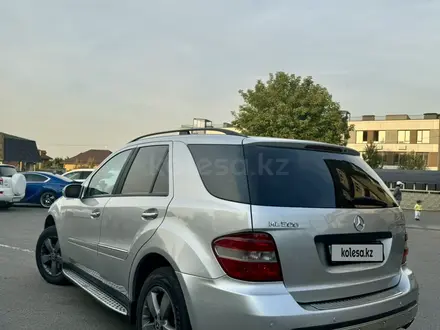 Mercedes-Benz ML 500 2005 года за 5 600 000 тг. в Алматы