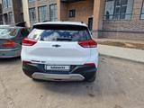 Chevrolet Tracker 2021 года за 7 500 000 тг. в Астана – фото 2