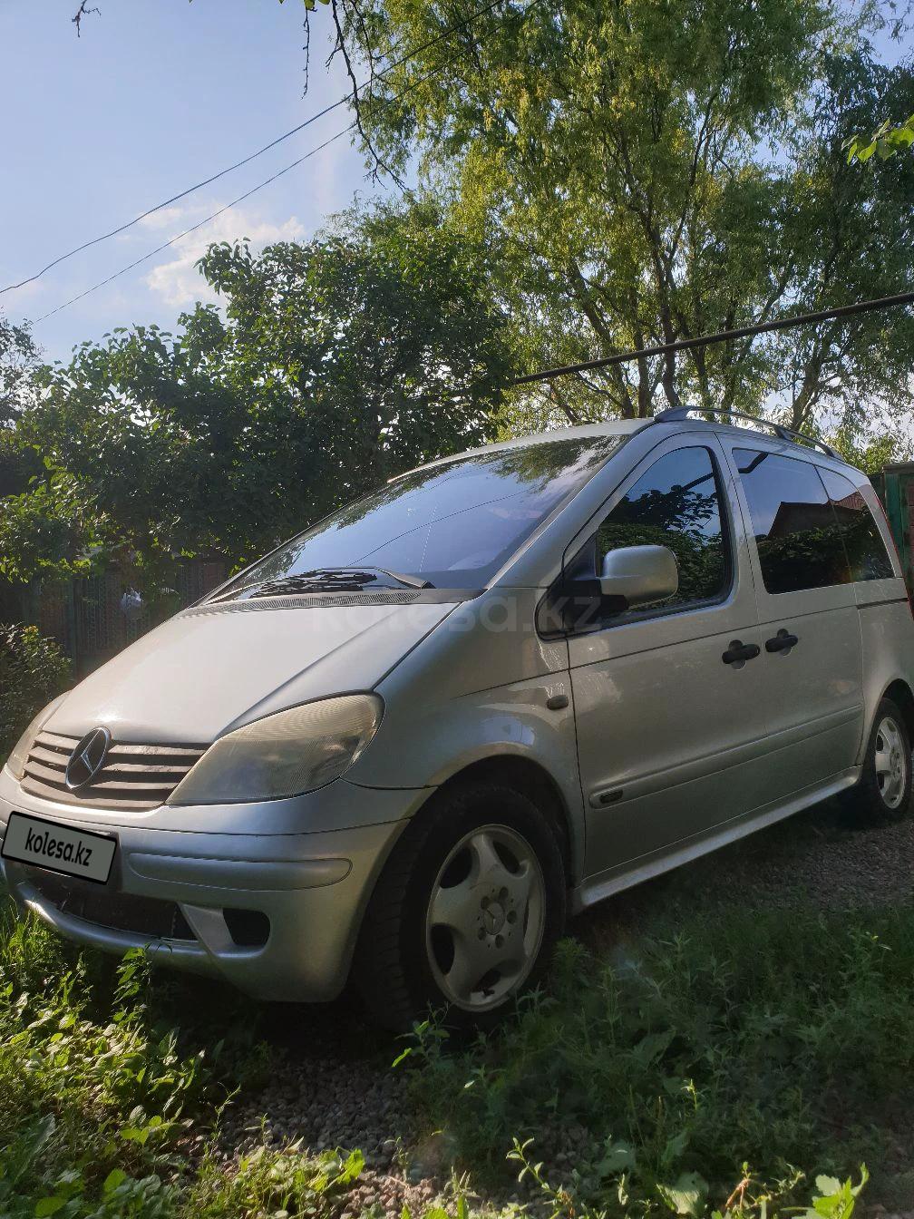 Mercedes-Benz Vaneo 2002 г.