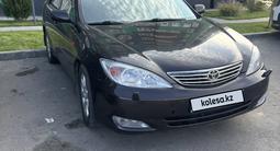 Toyota Camry 2004 года за 3 700 000 тг. в Алматы