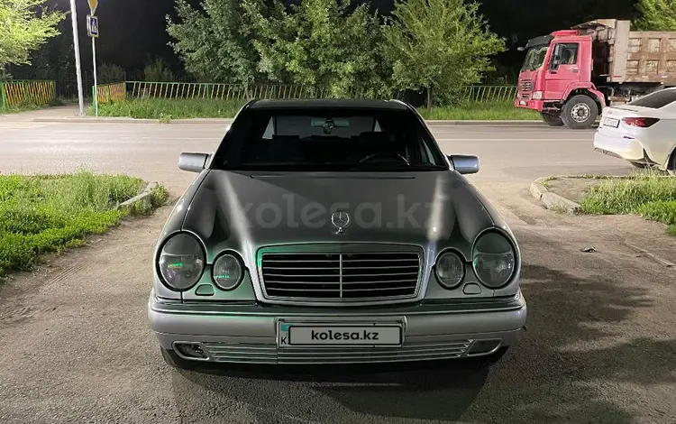 Mercedes-Benz E 280 1998 годаүшін2 600 000 тг. в Алматы