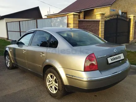 Volkswagen Passat 2003 года за 2 200 000 тг. в Астана – фото 11