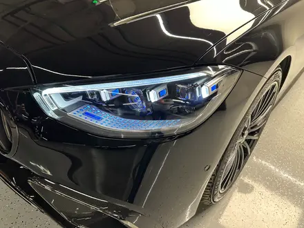 Mercedes-Benz S 63 AMG 4MATIC 2024 года за 109 999 000 тг. в Алматы – фото 6