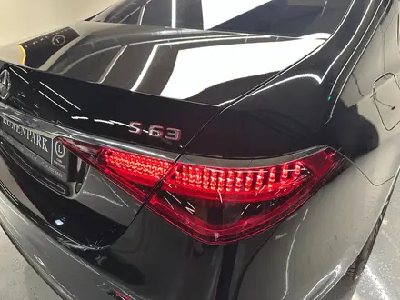 Mercedes-Benz S 63 AMG 4MATIC 2024 года за 109 999 000 тг. в Алматы – фото 12