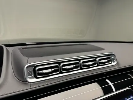 Mercedes-Benz S 63 AMG 4MATIC 2024 года за 109 999 000 тг. в Алматы – фото 24