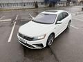 Volkswagen Passat (USA) 2016 годаүшін8 350 000 тг. в Алматы