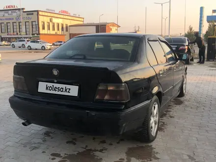 BMW 320 1994 года за 1 500 000 тг. в Актау – фото 3