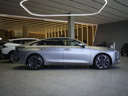 Kia K8 Premium 2025 года за 27 990 000 тг. в Алматы – фото 5