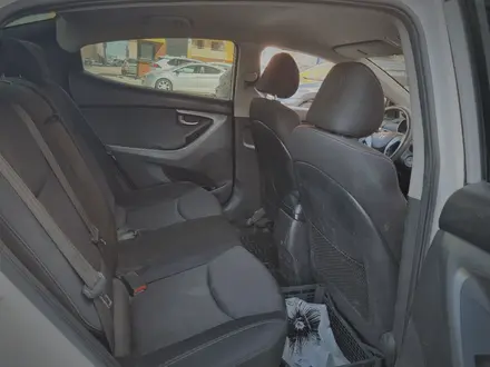 Hyundai Elantra 2014 года за 3 700 000 тг. в Атырау – фото 4