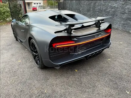 Bugatti Chiron 2019 года за 1 900 000 000 тг. в Алматы – фото 12