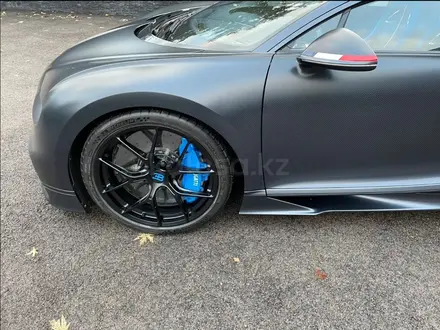 Bugatti Chiron 2019 года за 1 900 000 000 тг. в Алматы – фото 5