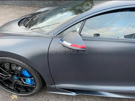 Bugatti Chiron 2019 года за 1 900 000 000 тг. в Алматы – фото 6