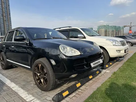 Porsche Cayenne 2005 года за 7 800 000 тг. в Алматы – фото 2