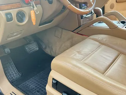 Porsche Cayenne 2005 года за 7 800 000 тг. в Алматы – фото 7