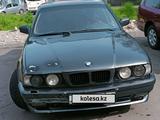 BMW 520 1991 года за 1 300 000 тг. в Алматы – фото 4