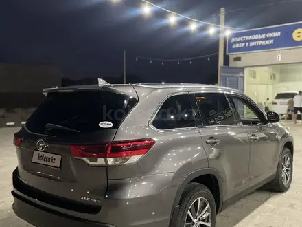 Toyota Highlander 2018 года за 13 000 000 тг. в Жанаозен – фото 15