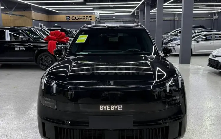 Lynk & Co 900 2.0T Ultra 2025 года за 32 500 000 тг. в Алматы