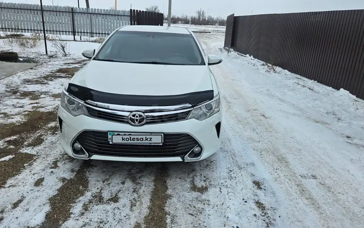 Toyota Camry 2016 годаүшін11 000 000 тг. в Актобе