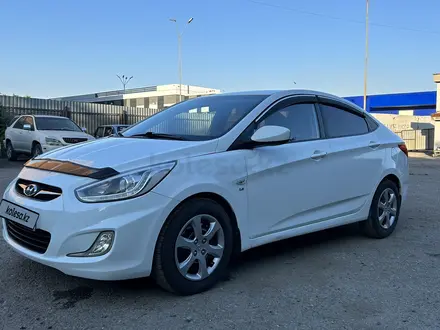 Hyundai Accent 2014 года за 4 500 000 тг. в Усть-Каменогорск – фото 2