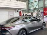 Toyota Camry Luxe 2023 годаүшін21 500 000 тг. в Усть-Каменогорск – фото 4