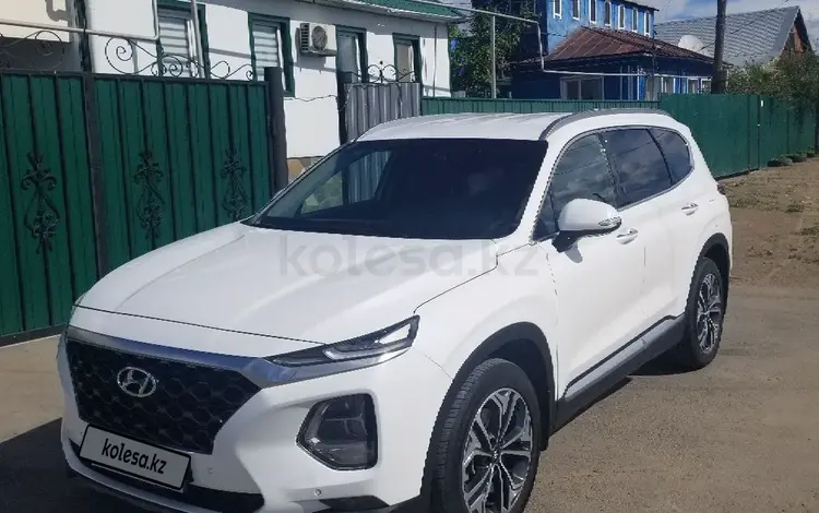 Hyundai Santa Fe 2019 годаүшін13 500 000 тг. в Костанай