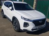 Hyundai Santa Fe 2019 года за 13 500 000 тг. в Костанай – фото 2