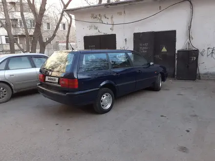 Volkswagen Passat 1996 года за 2 900 000 тг. в Павлодар – фото 2