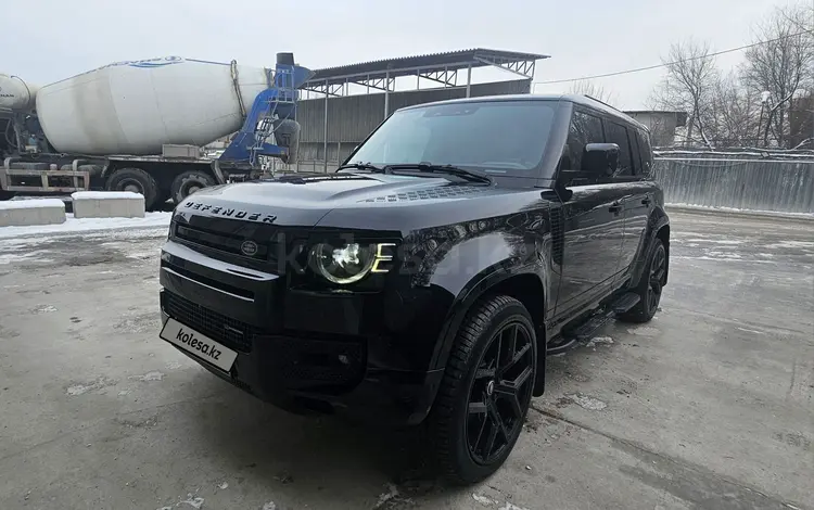 Land Rover Defender 2021 года за 44 000 000 тг. в Алматы