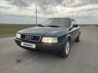 Audi 80