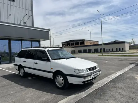 Volkswagen Passat 1995 года за 2 600 000 тг. в Шымкент