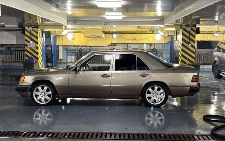 Mercedes-Benz E 230 1992 годаүшін1 350 000 тг. в Астана