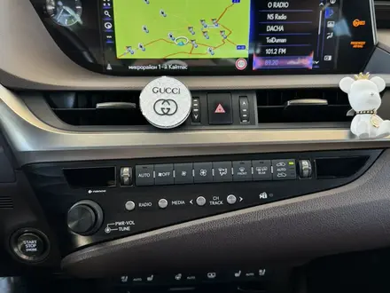 Lexus ES 350 2019 года за 28 000 000 тг. в Шымкент – фото 12