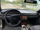 Mercedes-Benz E 280 1993 годаүшін1 250 000 тг. в Караганда – фото 2