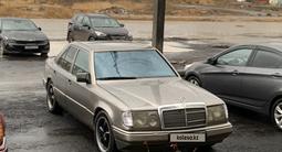 Mercedes-Benz E 230 1991 годаүшін1 300 000 тг. в Астана – фото 2