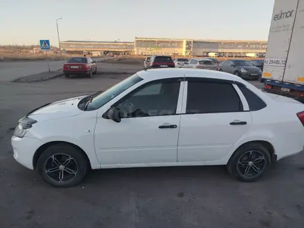 ВАЗ (Lada) Granta 2190 2013 года за 2 300 000 тг. в Астана – фото 2