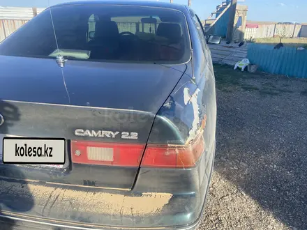 Toyota Camry 1997 года за 3 300 000 тг. в Семей – фото 16