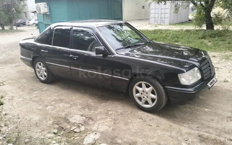 Mercedes-Benz E 200 1994 года за 1 900 000 тг. в Талдыкорган