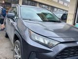 Toyota RAV4 2021 года за 15 000 000 тг. в Алматы