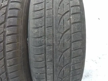 Шины 235/60 R16 — "Hankook WinterI* Cept Evo" (Венгрия), зимние за 125 000 тг. в Астана – фото 3