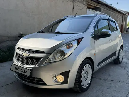 Chevrolet Spark 2010 года за 3 200 000 тг. в Шымкент