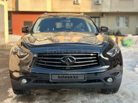 Infiniti FX35 2008 года за 9 000 000 тг. в Алматы